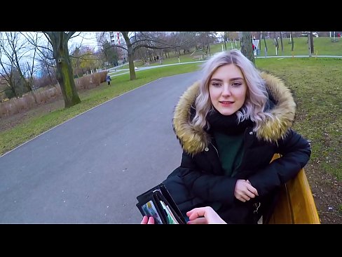 ❤️ Tibla kum sħun ta' barrani għall-flus - blowjob fil-park minn Eva Elfie ️ Super porn f'mt.amzhoka.top ❌️❤